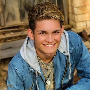 Meet your Posher, Tanner